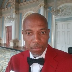 Meet your Posher, Salim